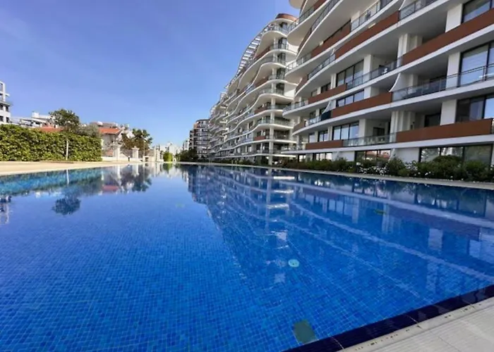 2 Bedrooms In The Center Appartamento Kyrenia (Northern Cyprus)