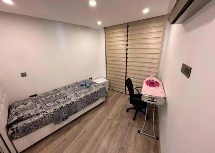 2 Bedrooms In The Center * Kyrenia (Northern Cyprus)