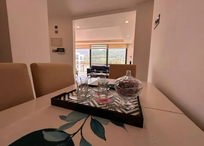 2 Bedrooms In The Center *