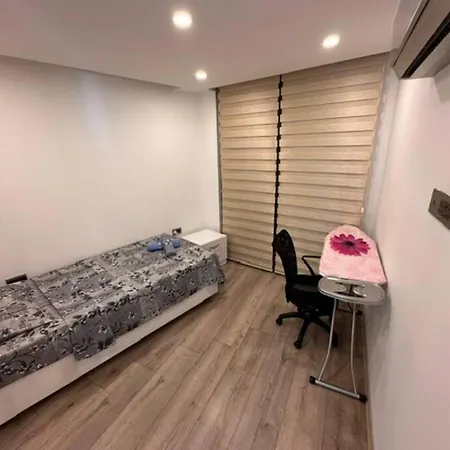 2 Bedrooms In The Center * Κερύνεια